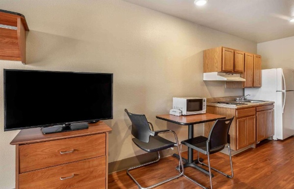 Extended Stay America Select Suites - Wichita - North image 10