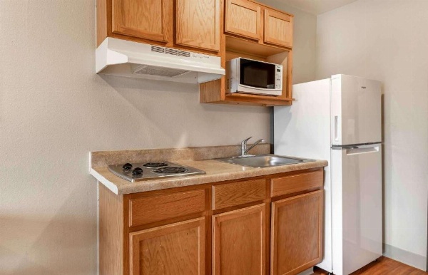 Extended Stay America Select Suites - Wichita - North image 16